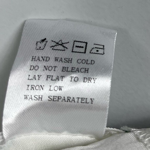 Superdown Revolve Cheyenne Crop Faux Wrap Surplus Top in White Cactus Print XS - Picture 14 of 16